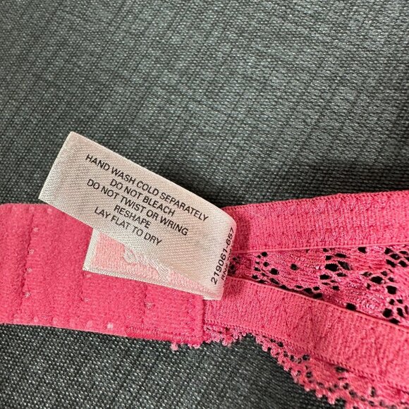Vintage 34B Victoria's Secret Angels Bra Pink Lace Underwire Lined Demi Floral - Picture 10 of 10